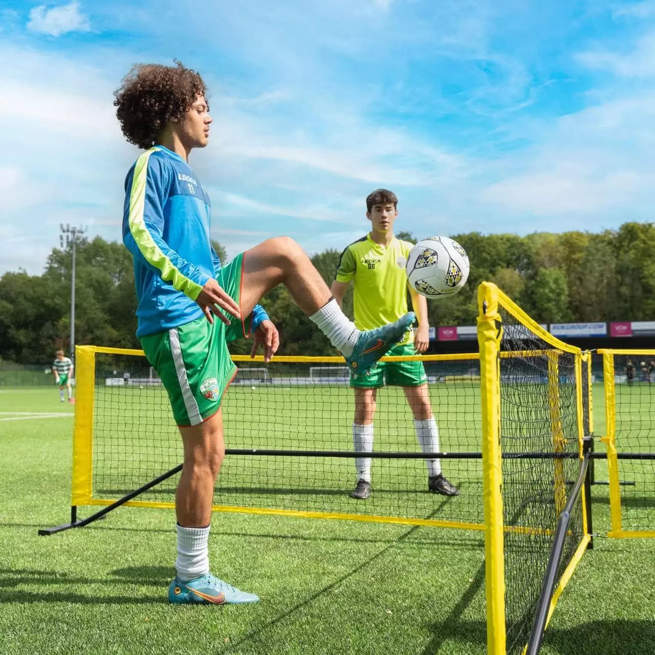 Rete incrociata multifunzionale per la pratica